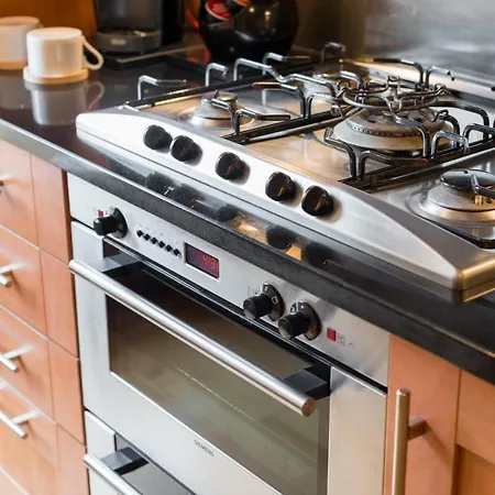 The Park At Holyrood * Édimbourg