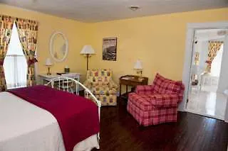 Frederick House Hotel