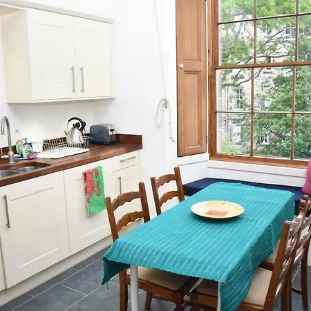 Lovely And Apt Close To Grassmarket شقة إدنبرة
