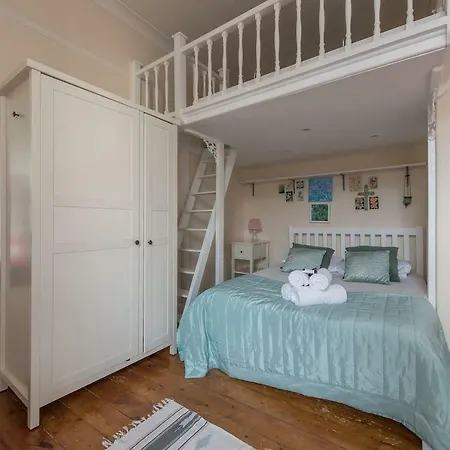 Apartamento One Of A Kind, Quirky Near Haymarket!