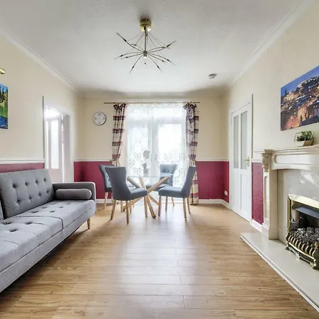 度假居 Pilton Avenue House *