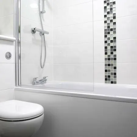 Fantastic Flat In The Vibrant Shore Area Apartment *