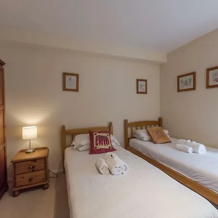 Two Bed City Centre With Private Parking Apartament *
