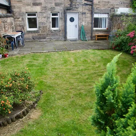 Victorian 3 Bedroom With Free Parking And Private Garden * Edimburgo