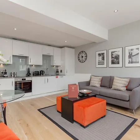 Destiny Scotland Hanover Apartment