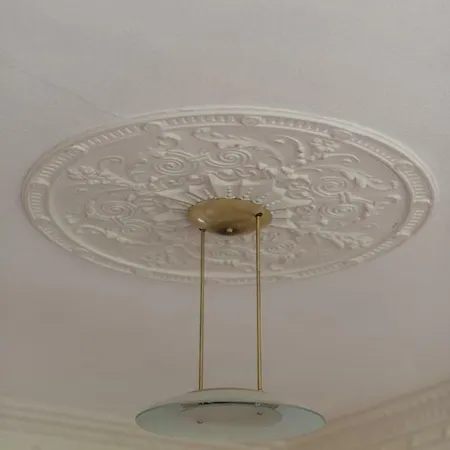 Appartement 3 Bed Overlooking Meadows Park