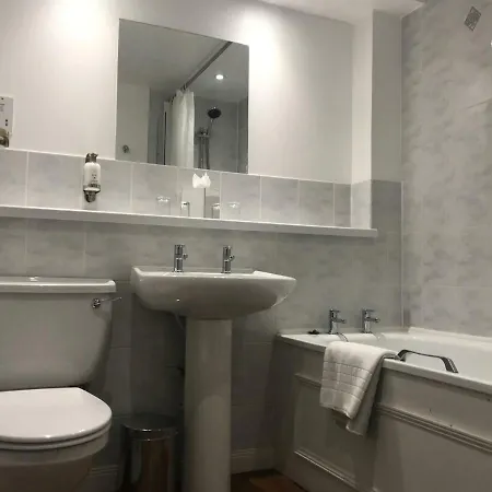 Apart Otel Fountain Court - Grove