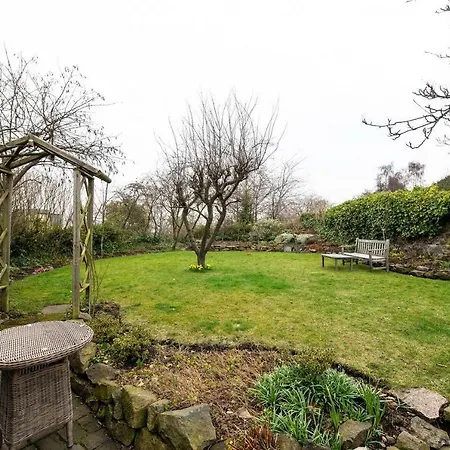 Altido Rock House: Historic Gem - Heart Of The Edimburgo