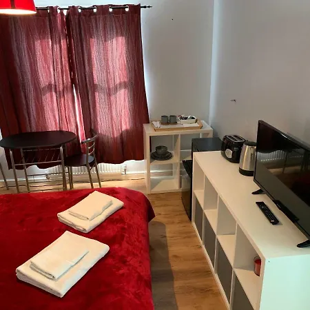 Private Double Homestay *