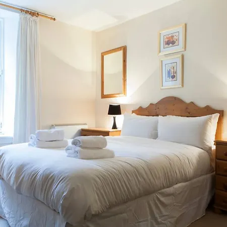 1 Bedroom Flat In The Centre Edinburgh
