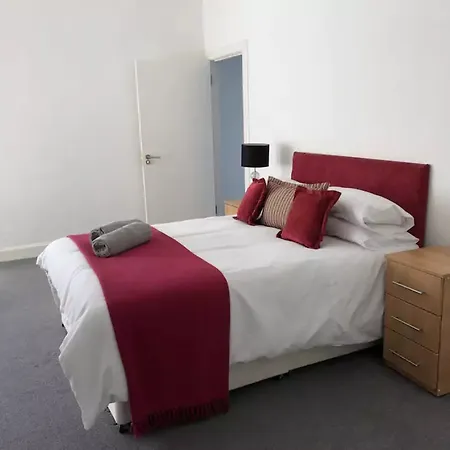 3 Bedroom Flat Appartement *