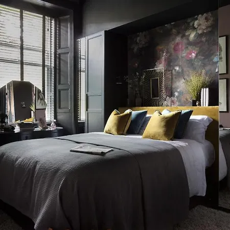 Luxury Boutique In Fashionable Stockbridge 5* * Edinburgh