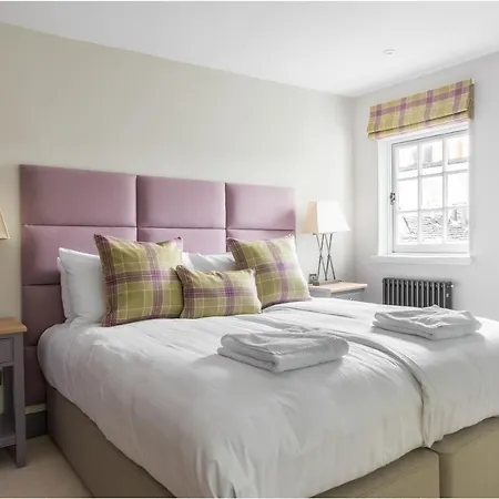 Lägenhet Amazing Penthouse, Stunning Views, Castle 2 Mins Edinburg