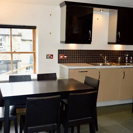 Διαμέρισμα 2 Bedroom Flat On Quiet Cobbled Street Εδιμβούργο