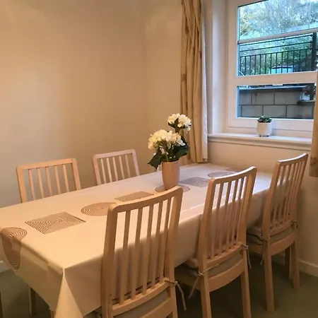 Apartment Powderhall Rigg, Canonmills *