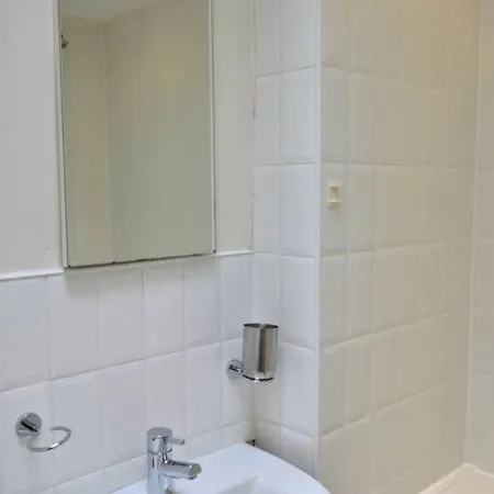 2 Bedroom Flat On Quiet Cobbled Street Διαμέρισμα Εδιμβούργο