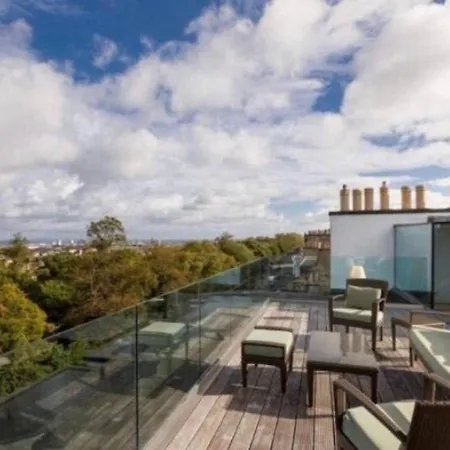 Incredible Penthouse With Roof Terrace