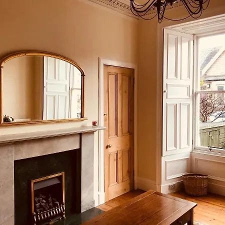 Family Friendly Georgian Townhouse Edinburgh