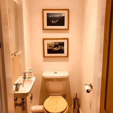 Family Friendly Georgian Townhouse Tatil Evi Edinburgh