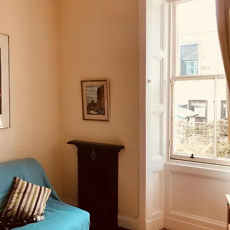 Family Friendly Georgian Townhouse