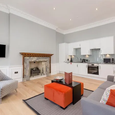 Destiny Scotland Hanover Apartment *