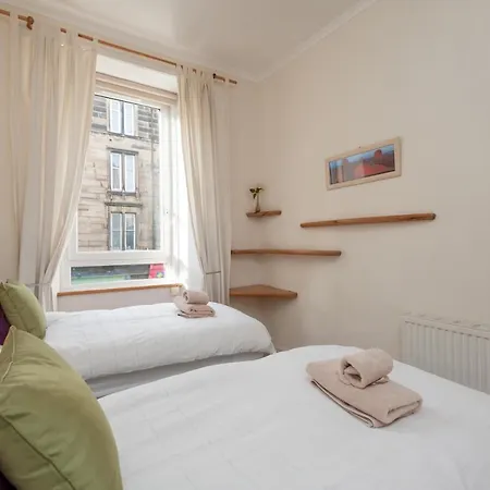 Rossie Place * Edinburgh