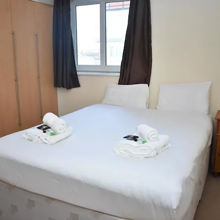 Apartment Bright 2br With Lift 10 Mins To Princes Street *
