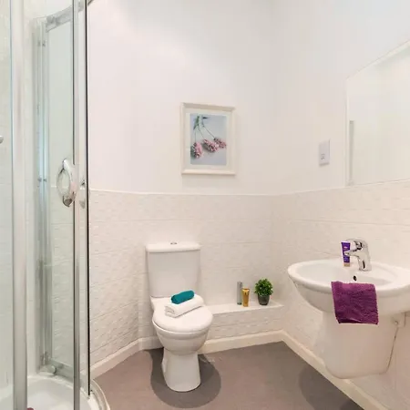Apartment Silver Lining - Modern & Stylish 3 Bed With Parking *