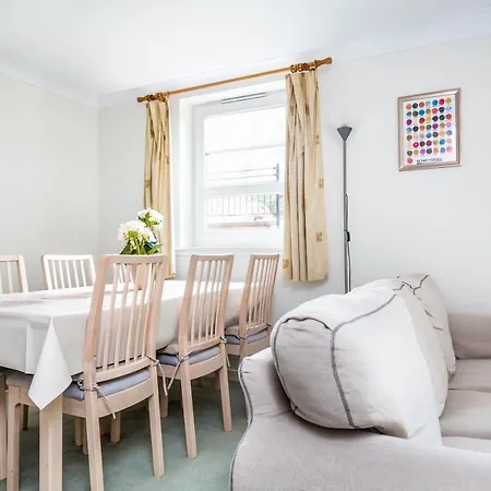 Apartment Powderhall Rigg, Canonmills