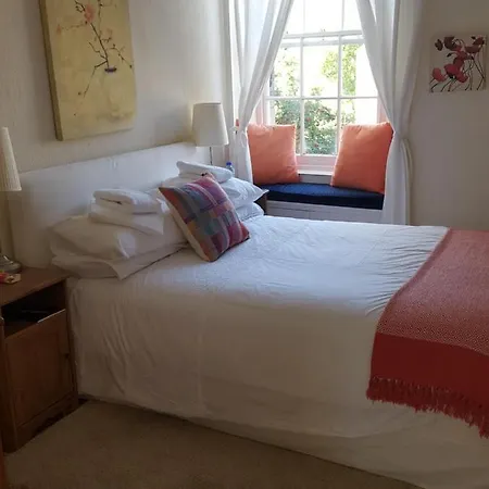 Raeburn Place شقة *