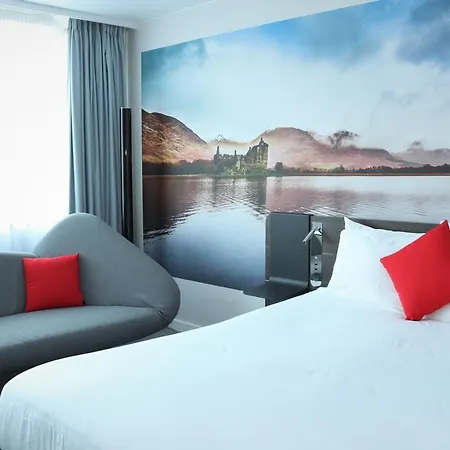 Otel Novotel Centre 4*