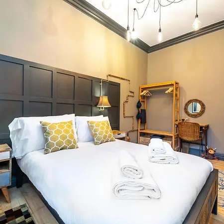 アパート The Waverley Park