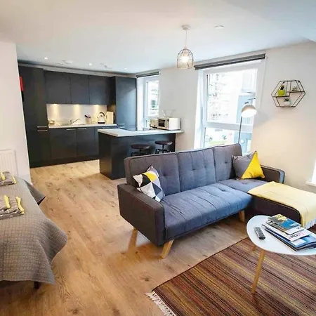 شقة Studio Flat With Free Parking