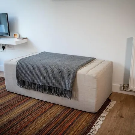 شقة Studio Flat With Free Parking إدنبرة
