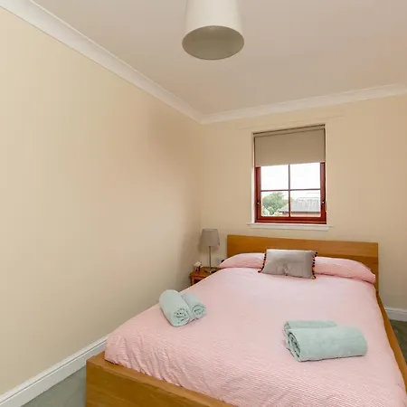 418 - Orchard Brae Avenue 3 Edinburgh