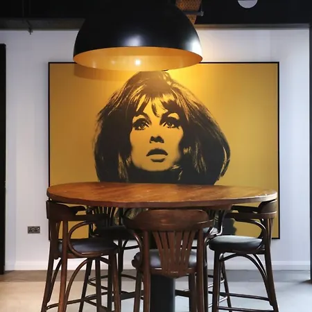 Lägenhetshotell Joivy At Fountainbridge - Adults Only - Breakfast Buffet Edinburg