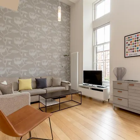 424 Stunning 2 Bedroom Duplex By The Meadows With Secure Parking Apartment Edinburgh