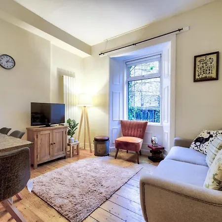 Lovely 2br Flat In West End By Guestready 公寓 *