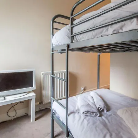 Three Bedroom Near City Center * Εδιμβούργο