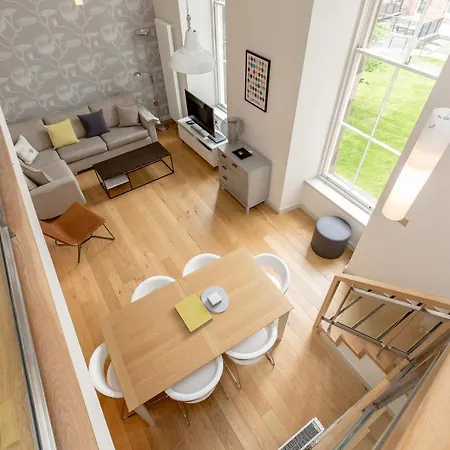 Apartment 424 Stunning 2 Bedroom Duplex By The Meadows With Secure Parking Edinburgh
