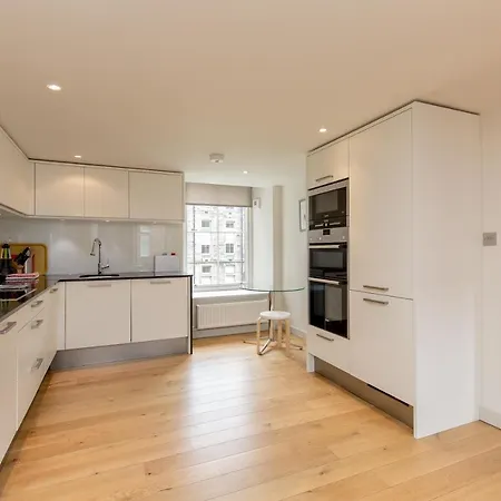 424 Stunning 2 Bedroom Duplex By The Meadows With Secure Parking Apartment *