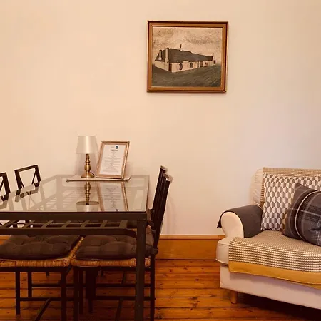 The Royal Mile By Reserve Apartment *