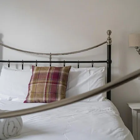 Apartment Characterful Apartment, Amazing Castle Views! Edinburgh