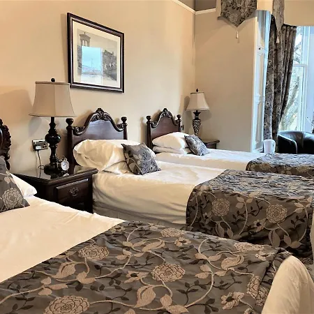 Glenalmond House Гостевой дом 4*