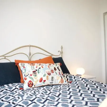 Quarter Mile Flat With Stunning Meadows View * إدنبرة