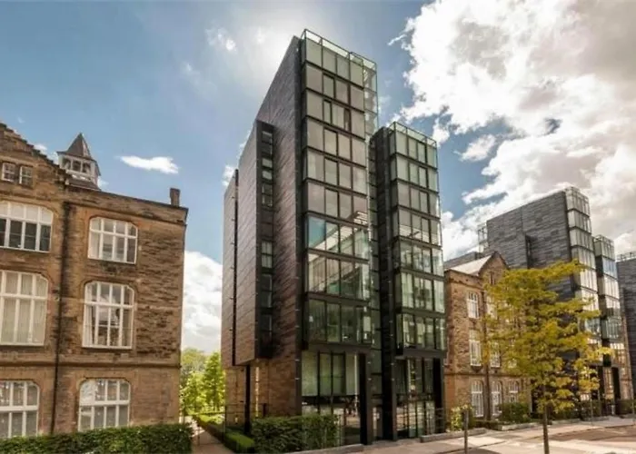 Апартаменты Quartermile