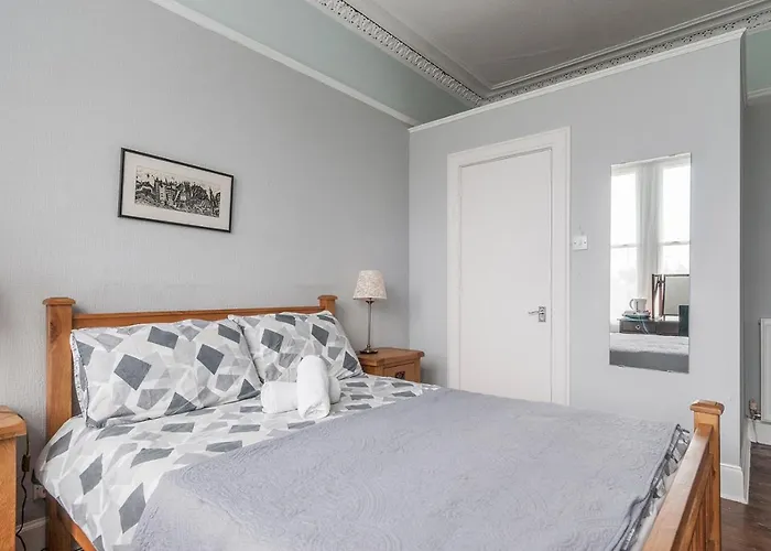 Aynetree Πανσιόν