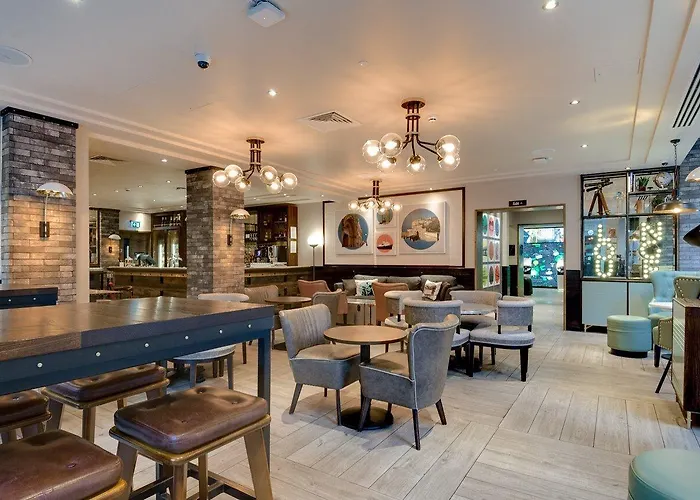 Hotel Hub By Premier Inn Edinburgh Cc Rose Street
