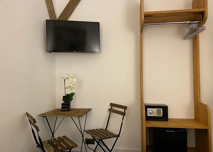 Royal Mile Balconies By The Castle 5*