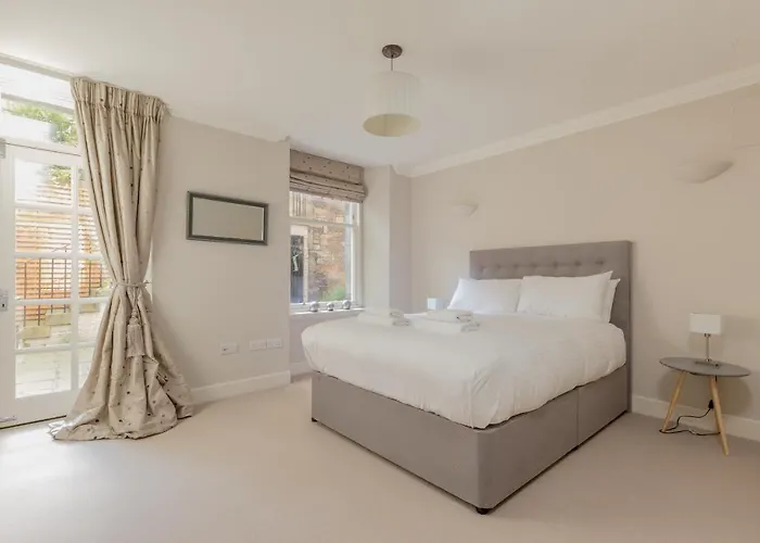 Apartment Destiny Scotland - Q-residence